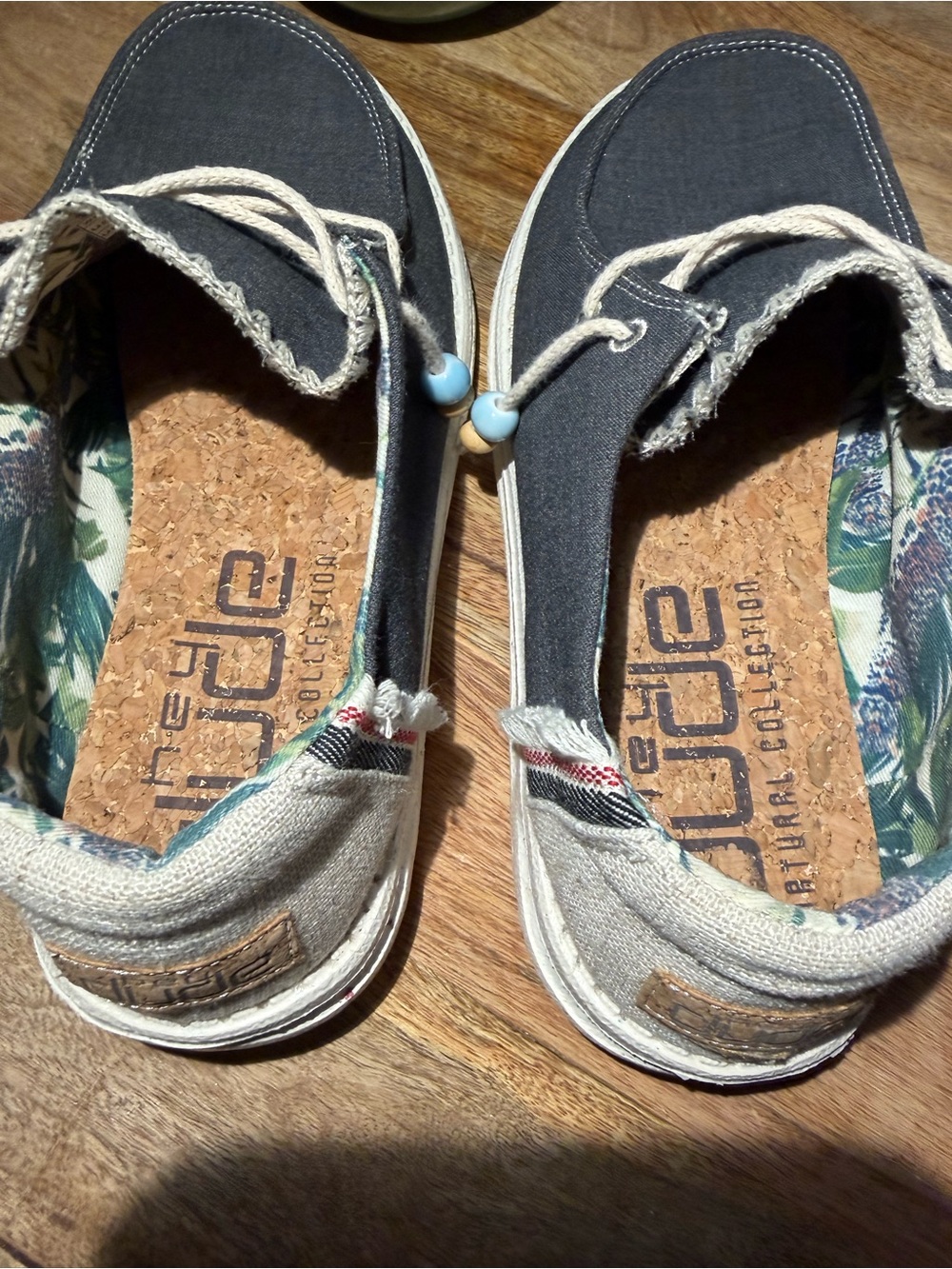 Women’s Hey Dude Wendy Canvas Slip-On Shoes - Picture 8 of 8